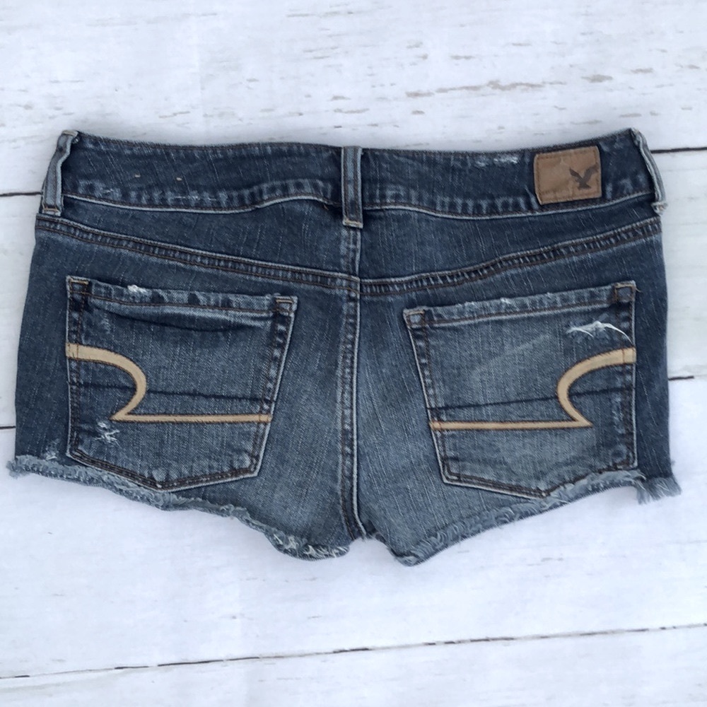 ⭐️ 2/$25 ⭐️ American Eagle Outfitters ripped jean shorts “shortie style” - Picture 2 of 2